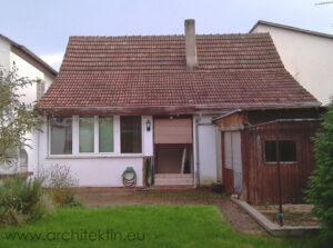 Bestandsfoto Hinterhaus: alter Wintergarten
