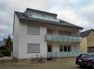 neue Gaube, neue Balkone, neuer Fassadenanstrich