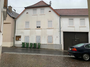 die historische Fassade in der kleinen Weinstadt soll erhalten bleiben